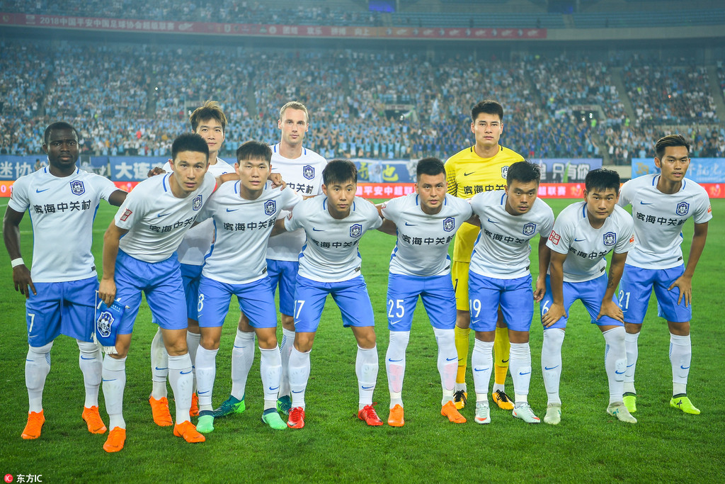 利雅得胜利vs赛哈特海湾：C罗领衔，马内、菲利克斯首发出战（C罗压阵，马内与菲利克斯首发，利雅得胜利迎战赛哈特海湾）