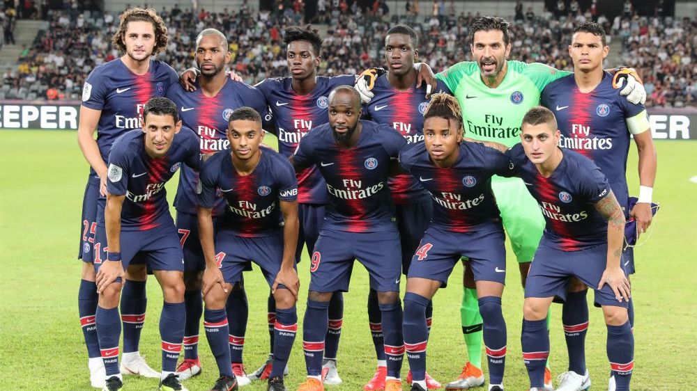 德天空：多支英超豪门关注迪奥曼德，莱比锡要价超1亿欧元（德天空：英超多家豪门盯上迪奥曼德，莱比锡标价破亿欧）