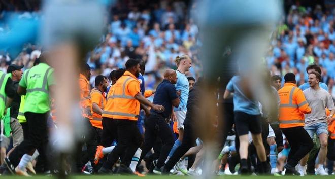 射门 22 次，只进 1 球（22次射门，仅有1球入账）