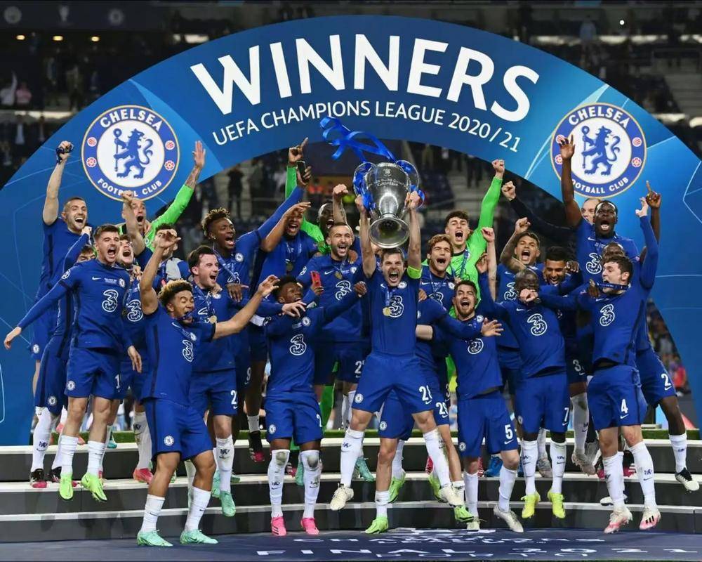 梅西一年三大MVP！造进球74个！快踢满全场还能边线一过四！（梅西一年揽三大MVP，参与74球；近乎全勤仍上演边线一挑四）