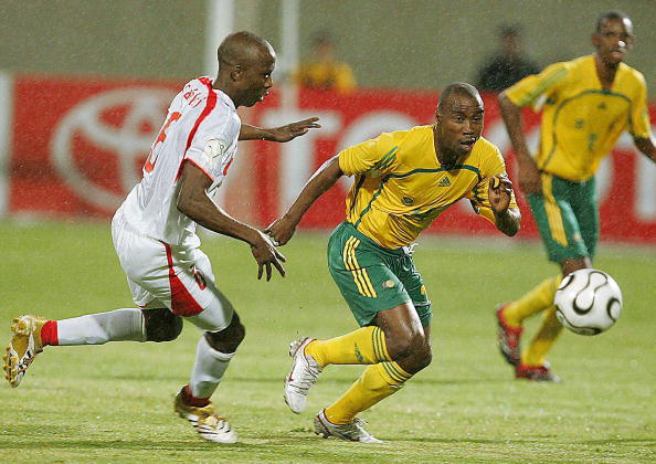 中英青训交流会嘉宾：绝杀韩国转型后卫；枪手铁闸曾获世界杯（中英青训交流会嘉宾：曾绝杀韩国后改踢后卫；阿森纳铁闸斩获世界杯）